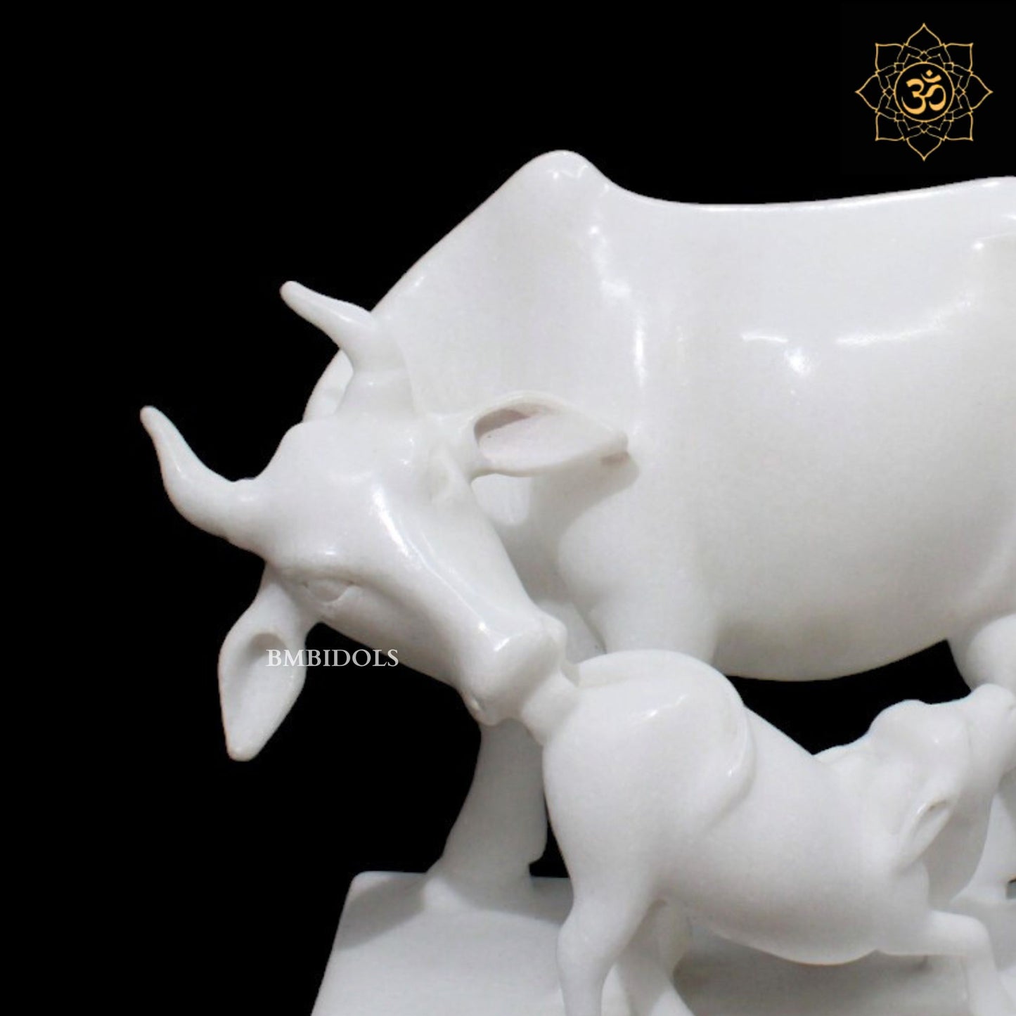 White Marble Cow & Calf Statue in 10inch for Decoration Purpose