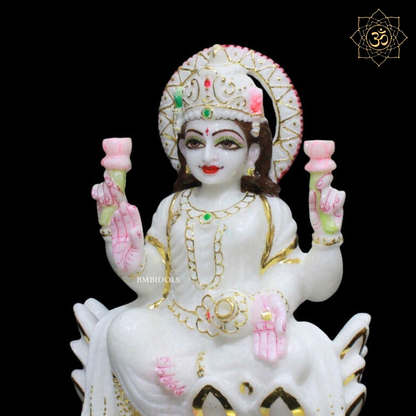 Lakshmi Marble Murti for Homes and Temples in Makrana Marble