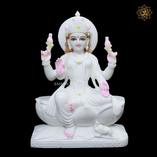 Lakshmi Maa Murti in Makrana Marble for Homes and Temples in 1feet